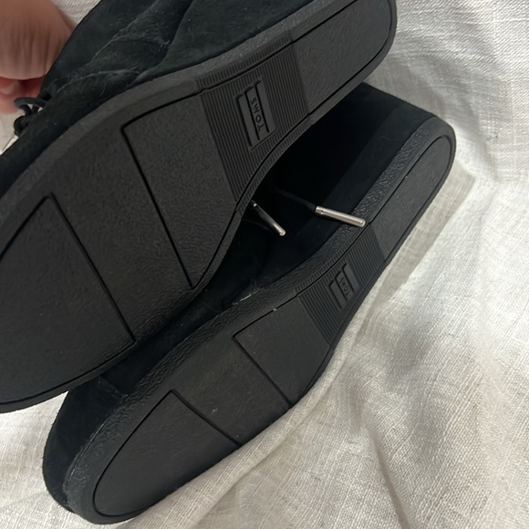 Toms Black Wedge Shoes with Suede Finish - Picture 6 of 6